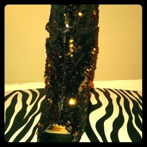 Black and Gold sequins heels